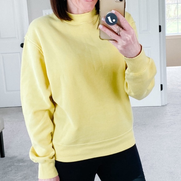 Alo Freestyle Mock Neck Sweatshirt Size Medium - Picture 2 of 8